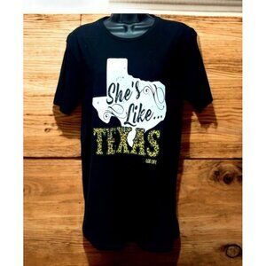 "Shes Like Texas" Black Graphic Women's T-Shirt Medium